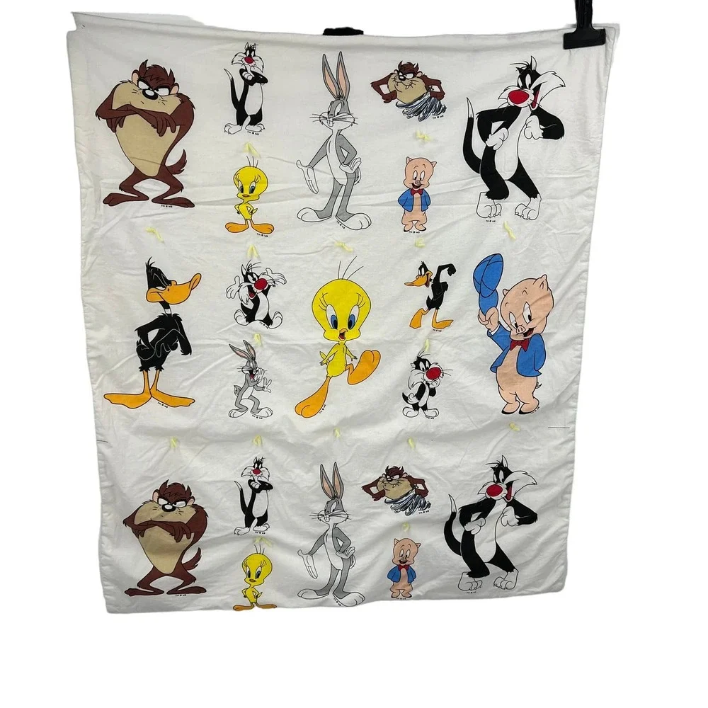 Vintage Looney Tunes Blanket Throw Quilt Tweety Taz Bugs Daffy Pepe Le Pew 35x50